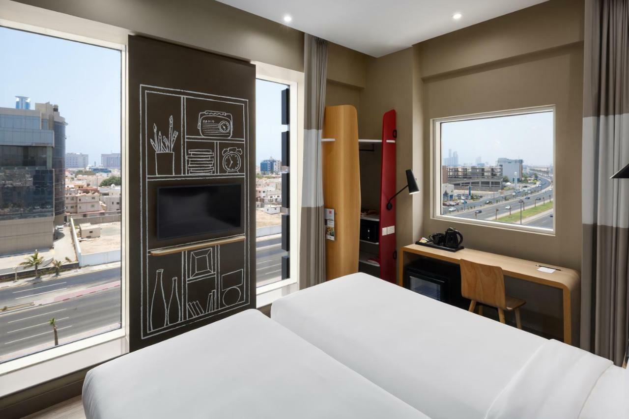 Hotel Ibis Jeddah Malik Road Exterior foto